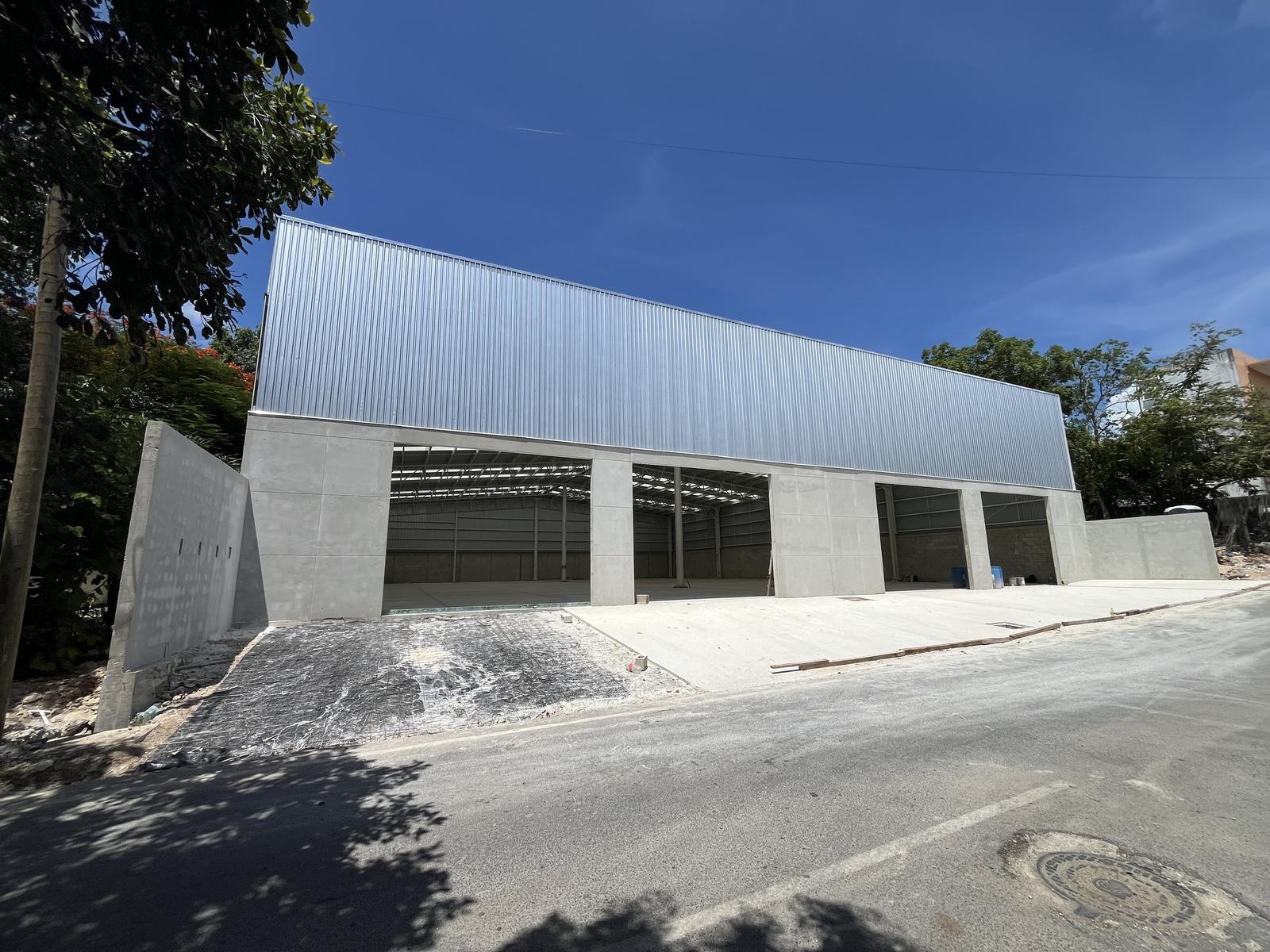 Bodega Industrial en Renta — Ejidal, Playa del Carmen